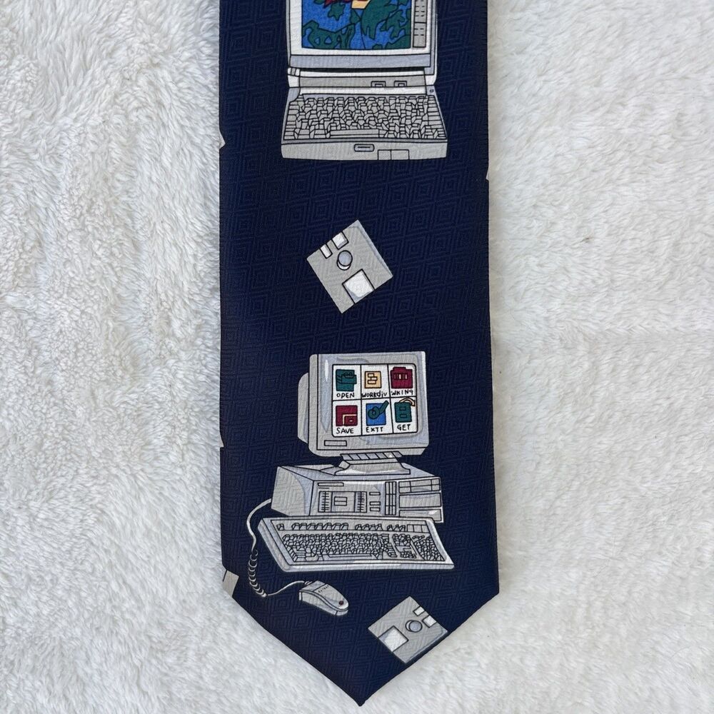 A Rogers Tie 58” Computer Navy Blue